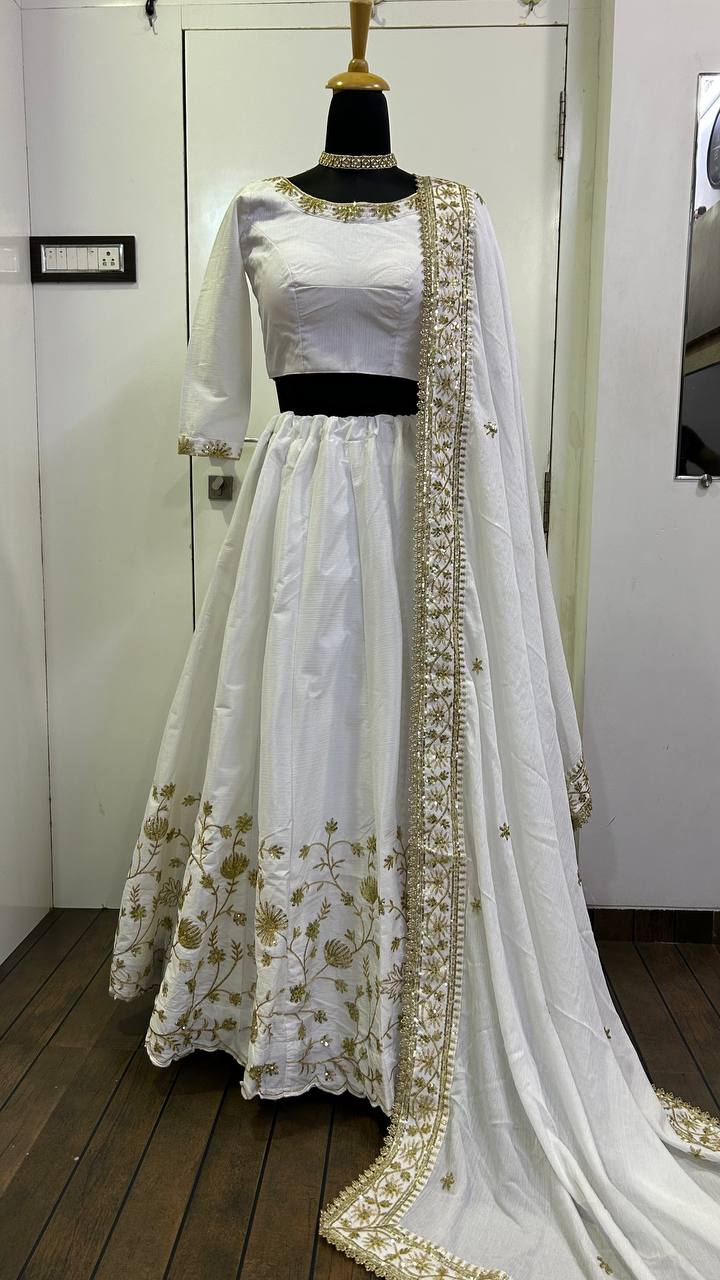 The Ethereal White Slub Silk Lehenga Set - Image 6
