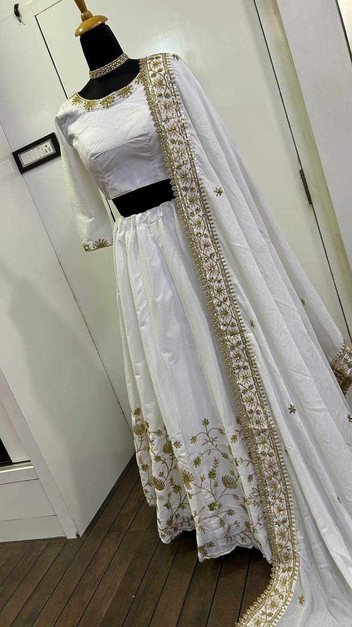 The Ethereal White Slub Silk Lehenga Set - Image 9